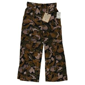 NWT Democracy Cargo Pants Women's Size XS Black Gold Multicolor‎ Abstract Camo